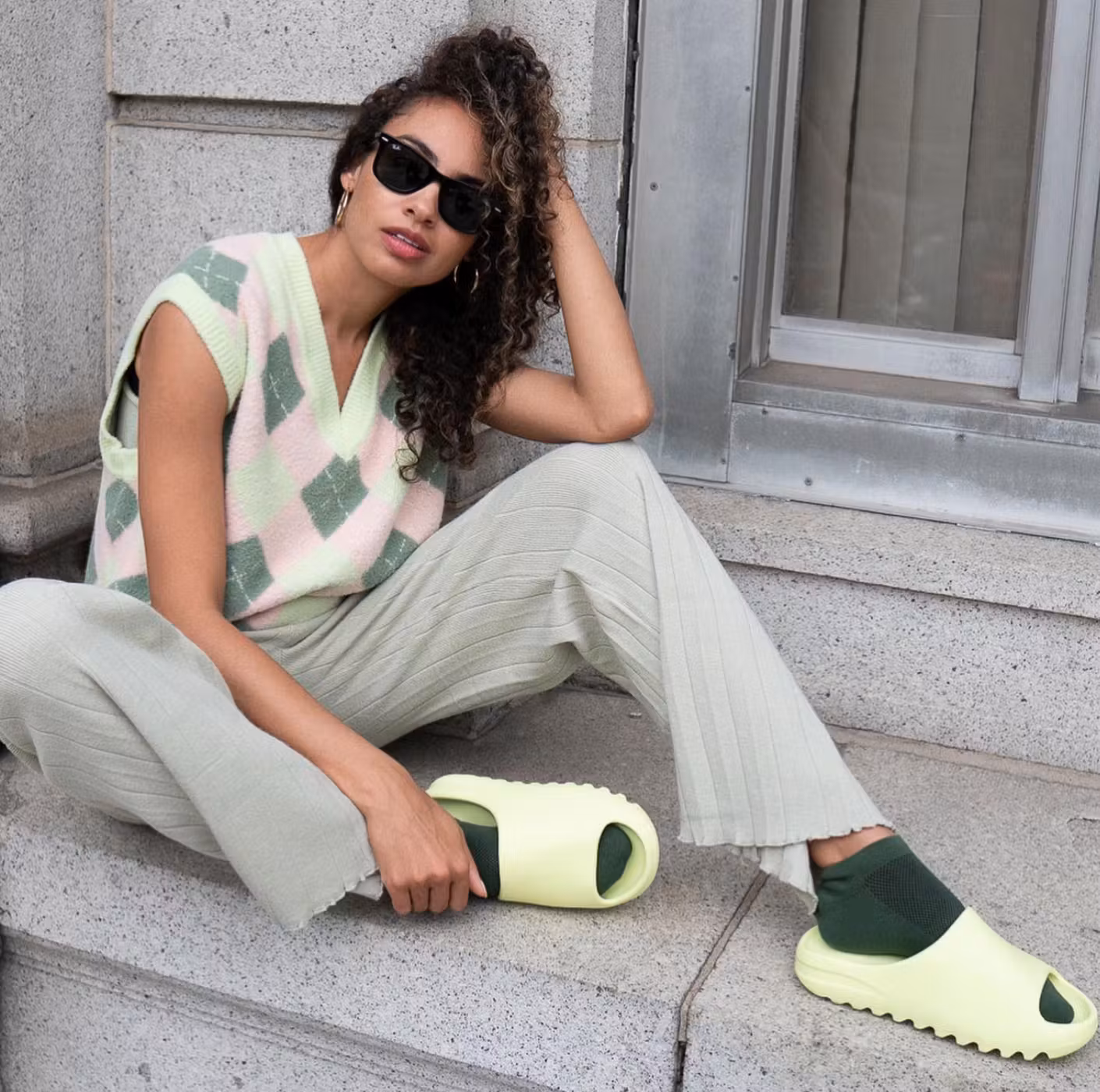 adidas Yeezy Slides 'Glow Green' (2022) (Restock) HQ6447 adidas Yeezy Slides 'Glow Green' (2022) (Restock) HQ6447